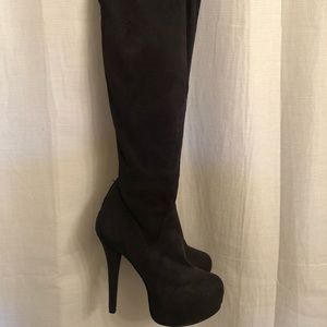 Over the knee platform heels sz 9.5